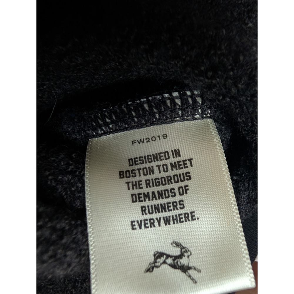 Tracksmith Merino Wool Blend Sweater Men's M Black Long Sleeve Pullover Running - Picture 7 of 11